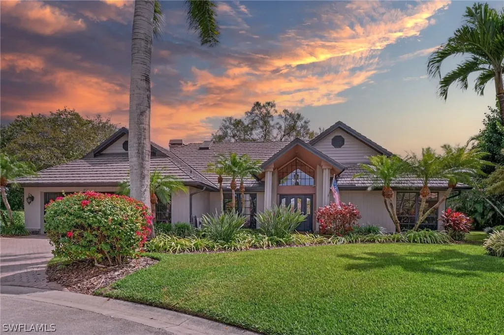 Naples FL, 812 Pine Creek Lane
