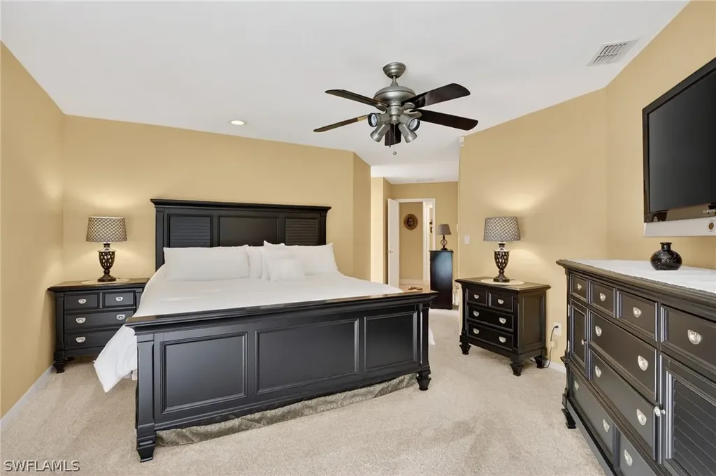 812 Pine Creek Lane Naples FL 34108