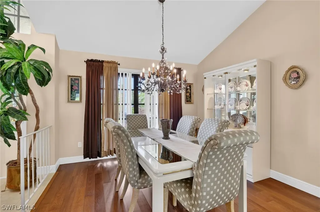 812 Pine Creek Lane Naples FL 34108
