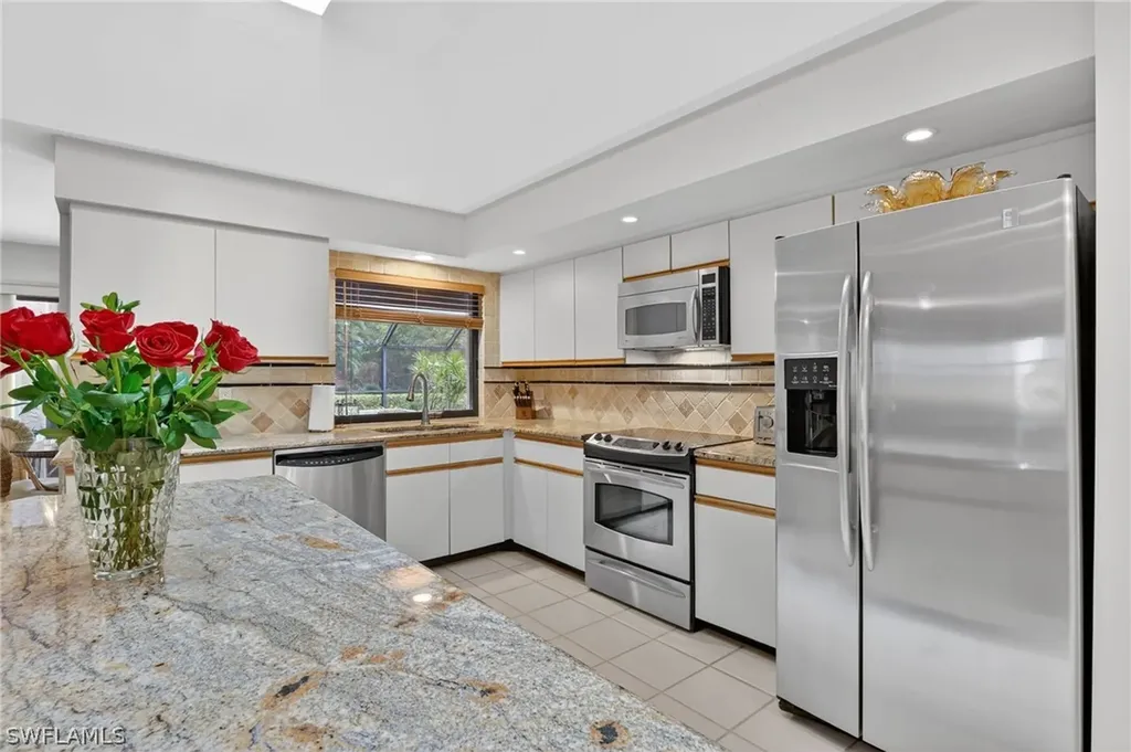 812 Pine Creek Lane Naples FL 34108