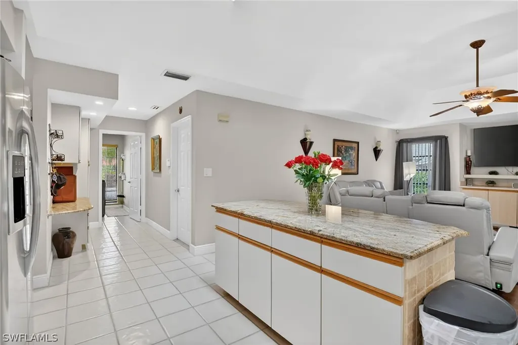 812 Pine Creek Lane Naples FL 34108