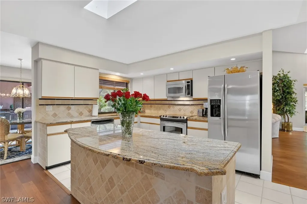 812 Pine Creek Lane Naples FL 34108