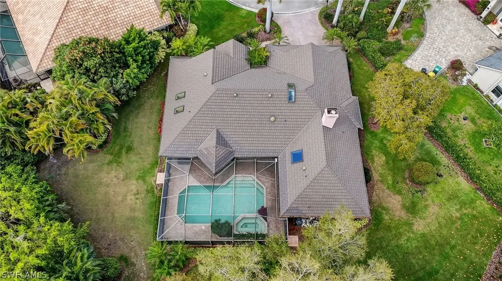 812 Pine Creek Lane Naples FL 34108