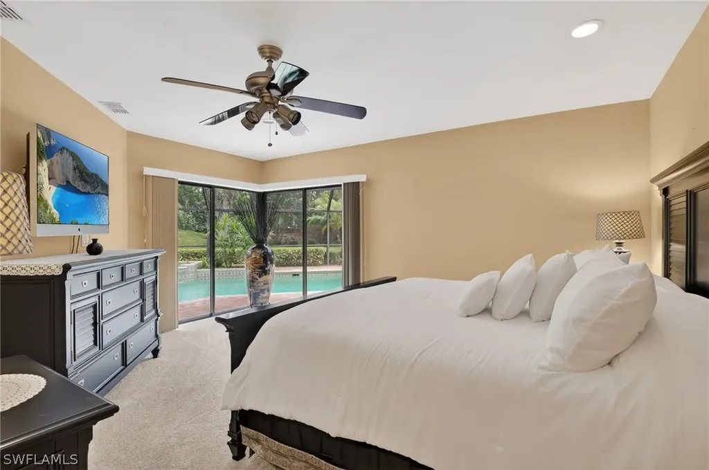 812 Pine Creek Lane Naples FL 34108