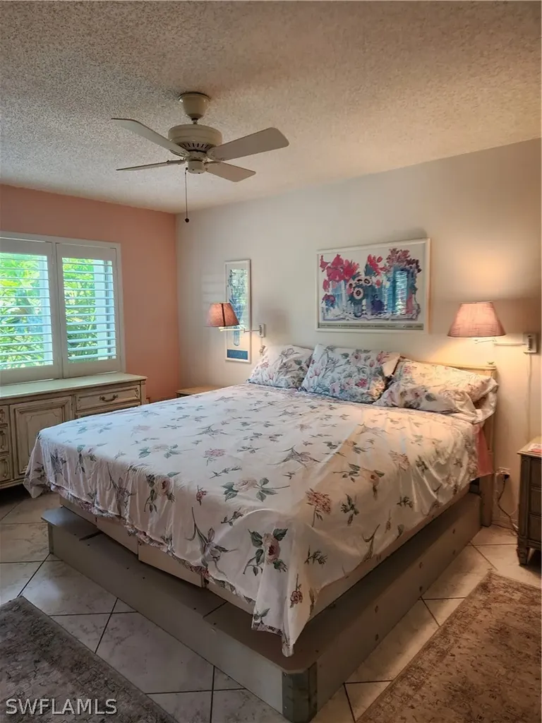 1629 Spoonbill Lane Naples FL 34105
