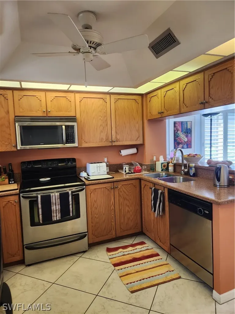 1629 Spoonbill Lane Naples FL 34105