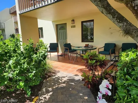 1629 Spoonbill Lane Naples FL 34105