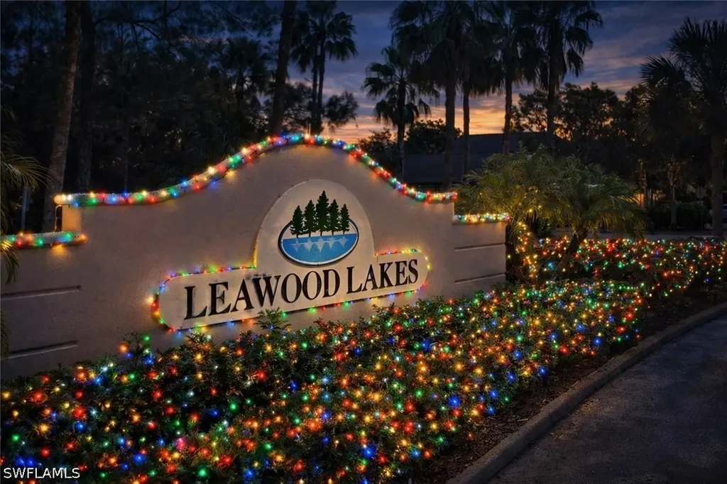 122 Leawood Circle Naples FL 34104
