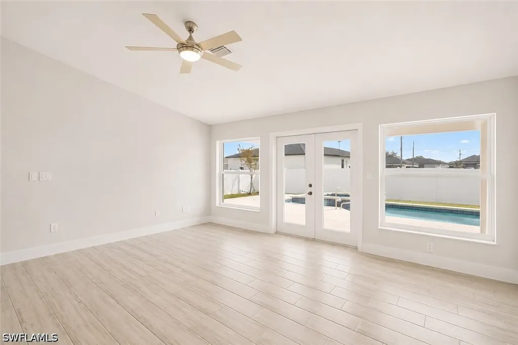 221 NW 29th Place Cape Coral FL 33993
