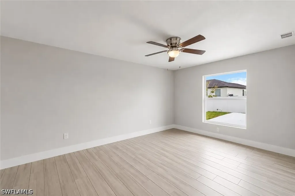 221 NW 29th Place Cape Coral FL 33993
