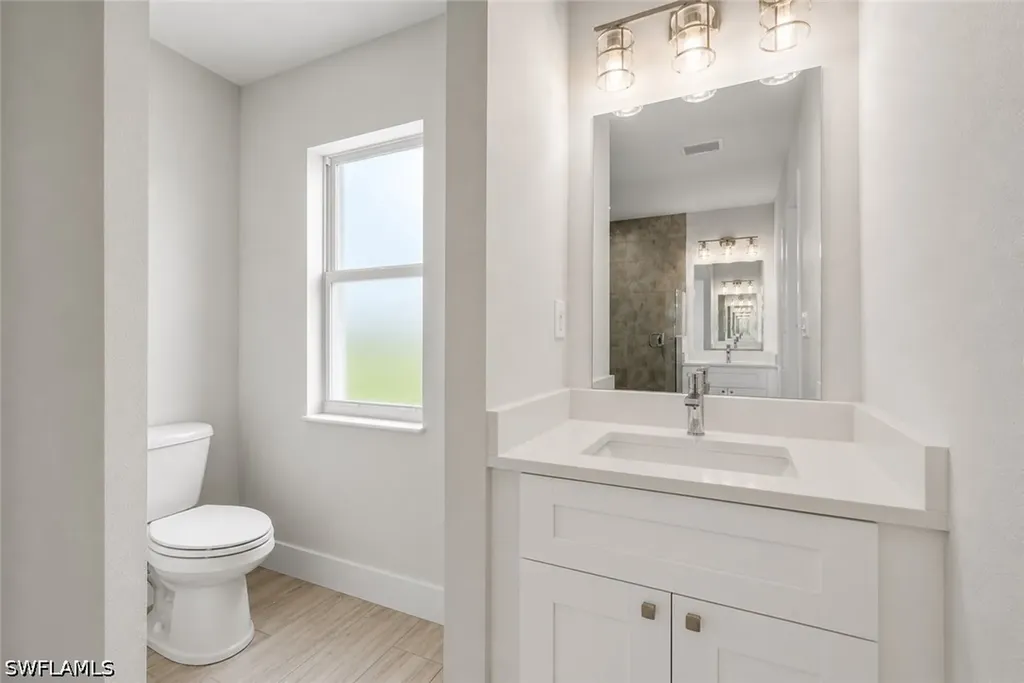 221 NW 29th Place Cape Coral FL 33993