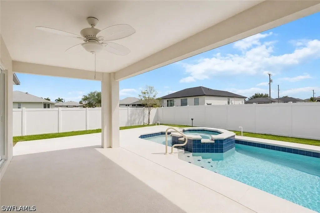 221 NW 29th Place Cape Coral FL 33993