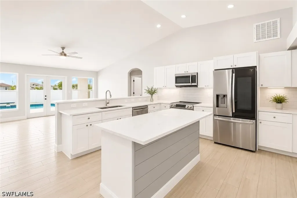221 NW 29th Place Cape Coral FL 33993