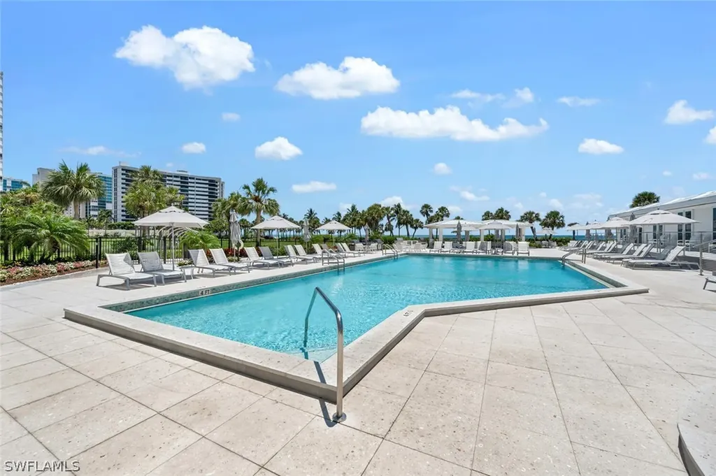 4041 Gulf Shore Boulevard N Naples FL 34103
