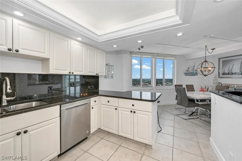 4041 Gulf Shore Boulevard N Naples FL 34103
