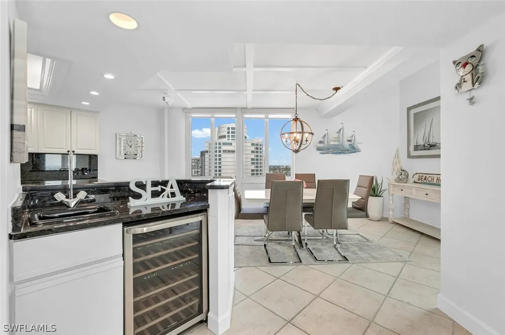 4041 Gulf Shore Boulevard N Naples FL 34103