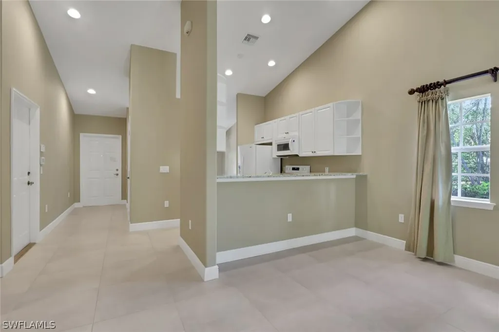 3555 Avion Woods Court Naples FL 34104