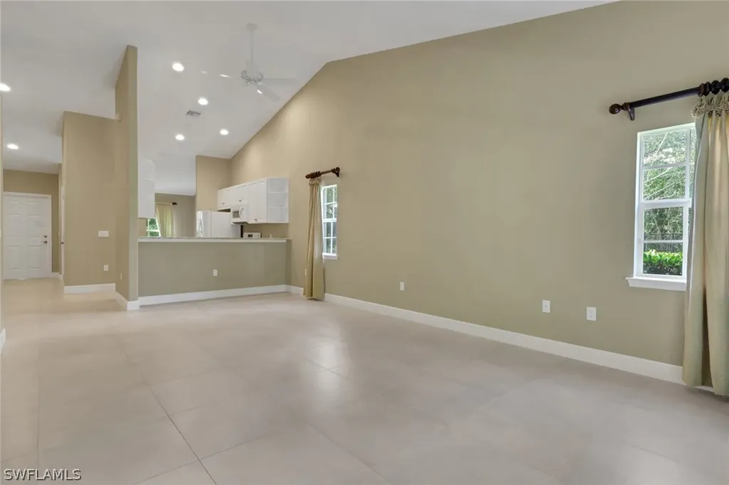 3555 Avion Woods Court Naples FL 34104