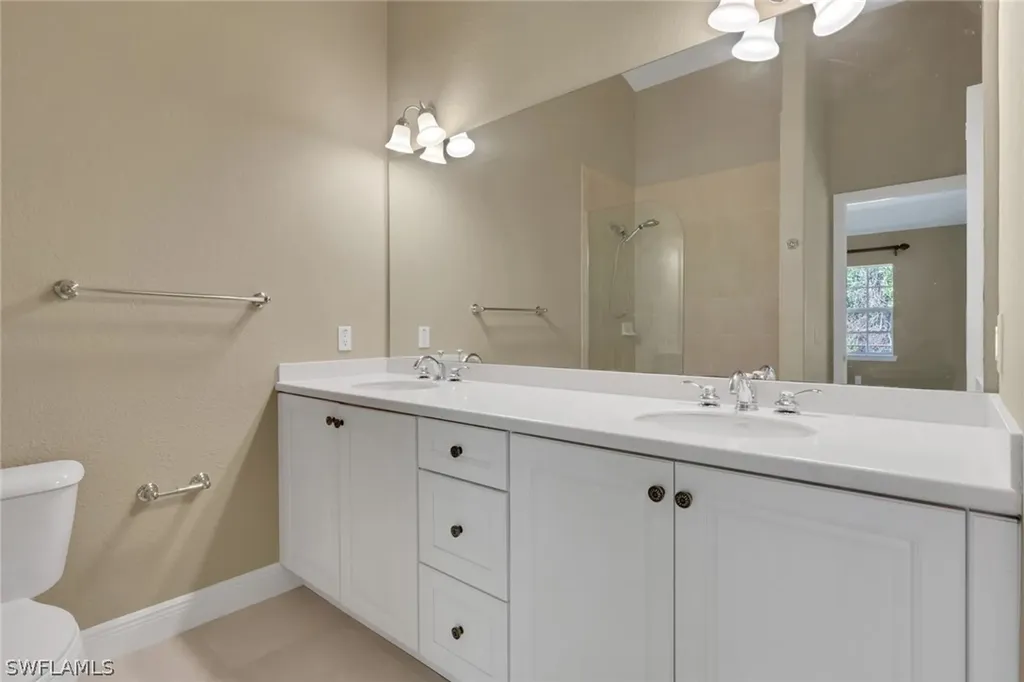 3555 Avion Woods Court Naples FL 34104