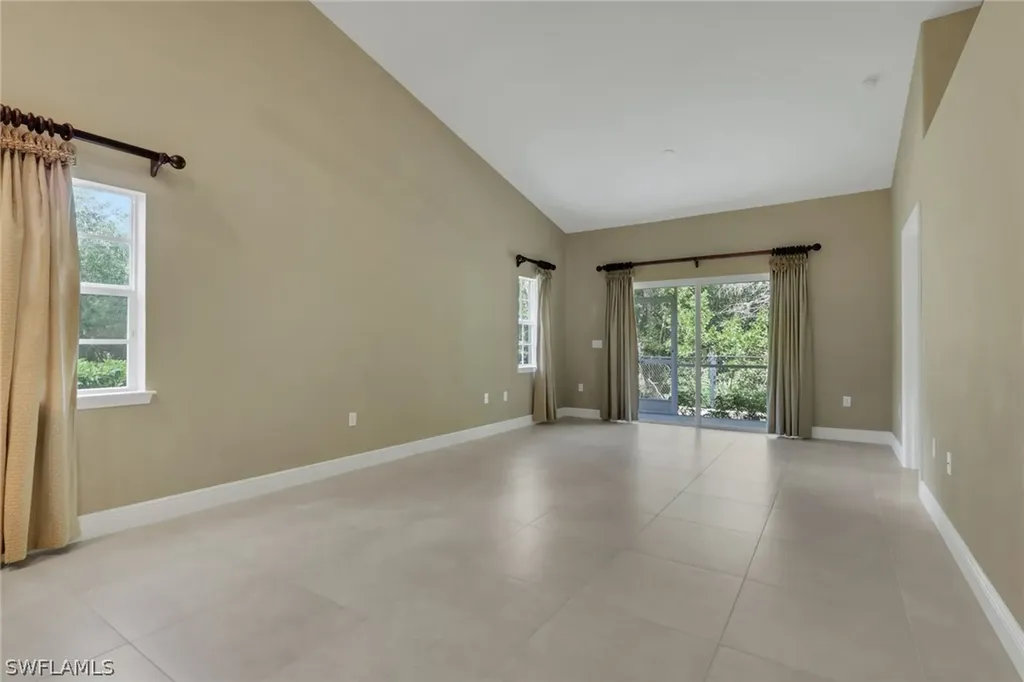 3555 Avion Woods Court Naples FL 34104