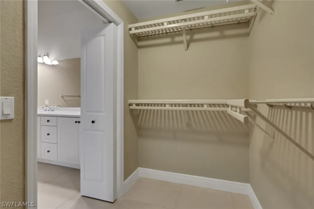 3555 Avion Woods Court Naples FL 34104