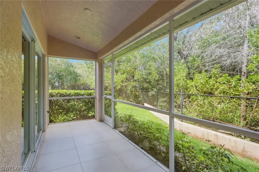 3555 Avion Woods Court Naples FL 34104