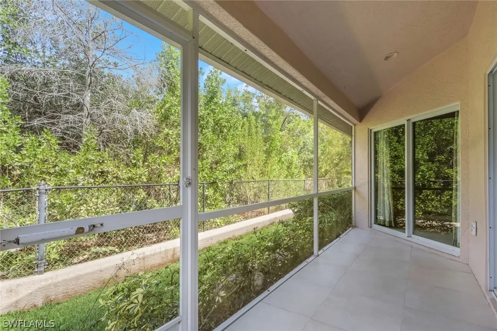 3555 Avion Woods Court Naples FL 34104