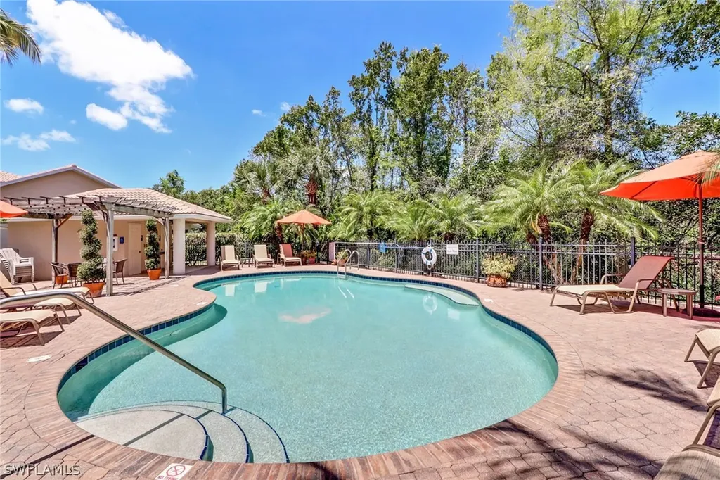 3555 Avion Woods Court Naples FL 34104