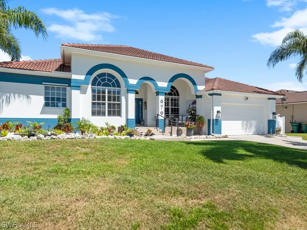 679 Seagrape Drive Marco Island FL 34145