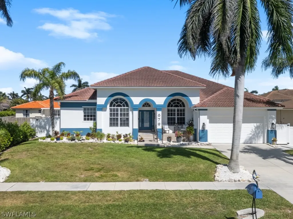 679 Seagrape Drive Marco Island FL 34145