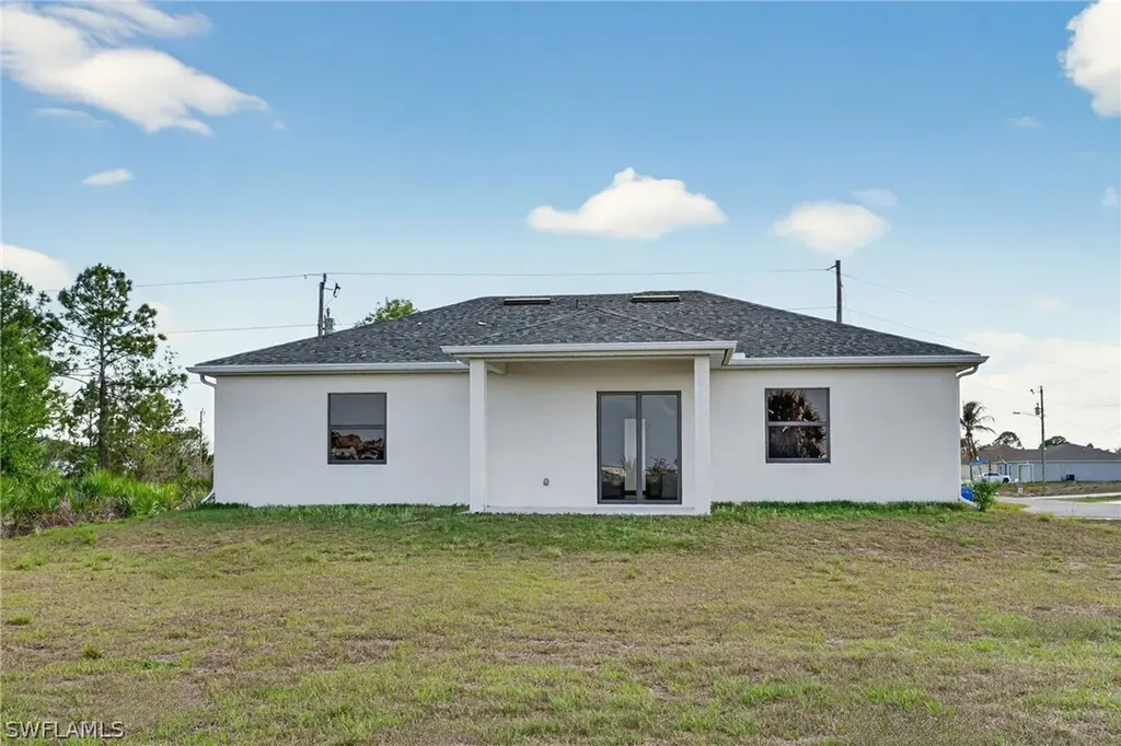 633 Cane Street E Lehigh Acres FL 33974