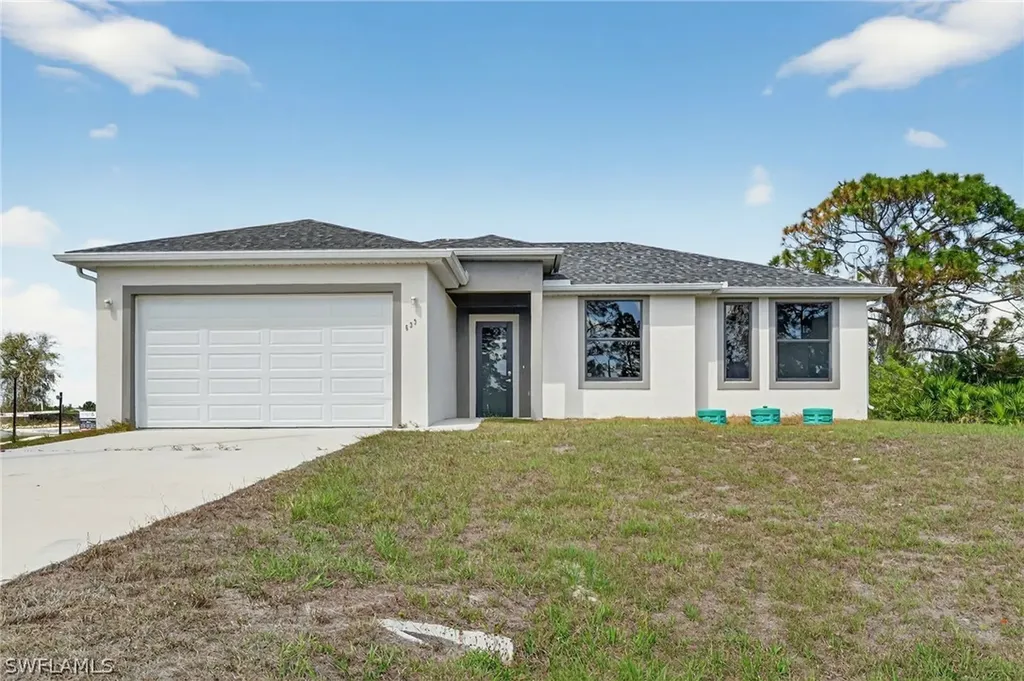633 Cane Street E Lehigh Acres FL 33974