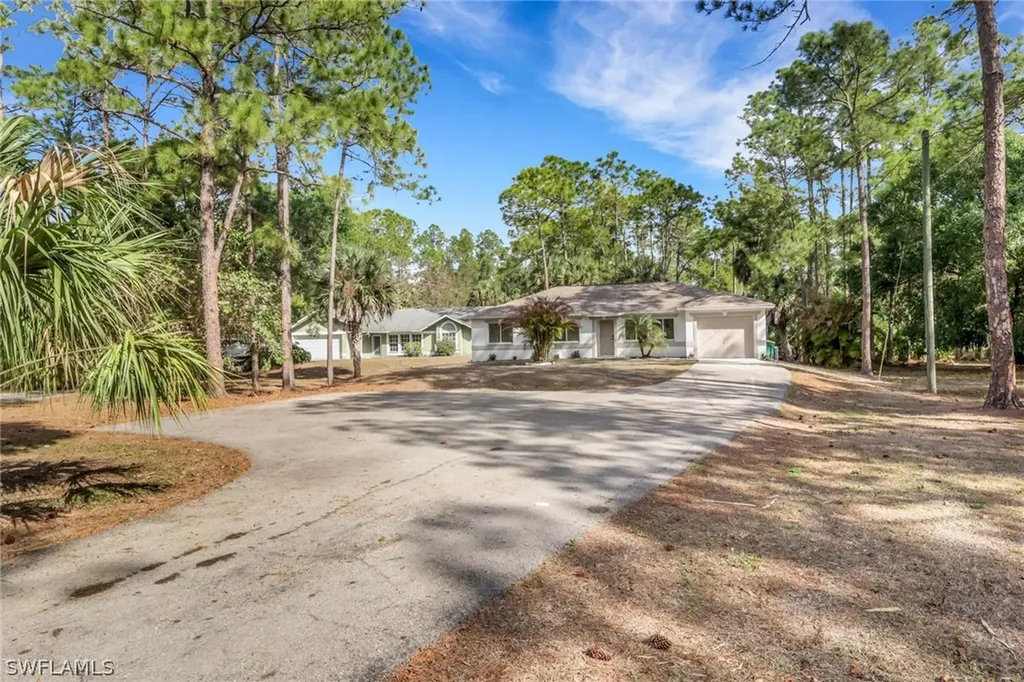 3371 8th Avenue SE Naples FL 34117