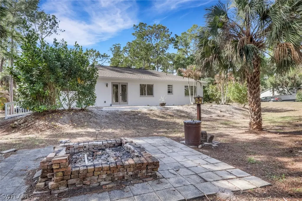 3371 8th Avenue SE Naples FL 34117
