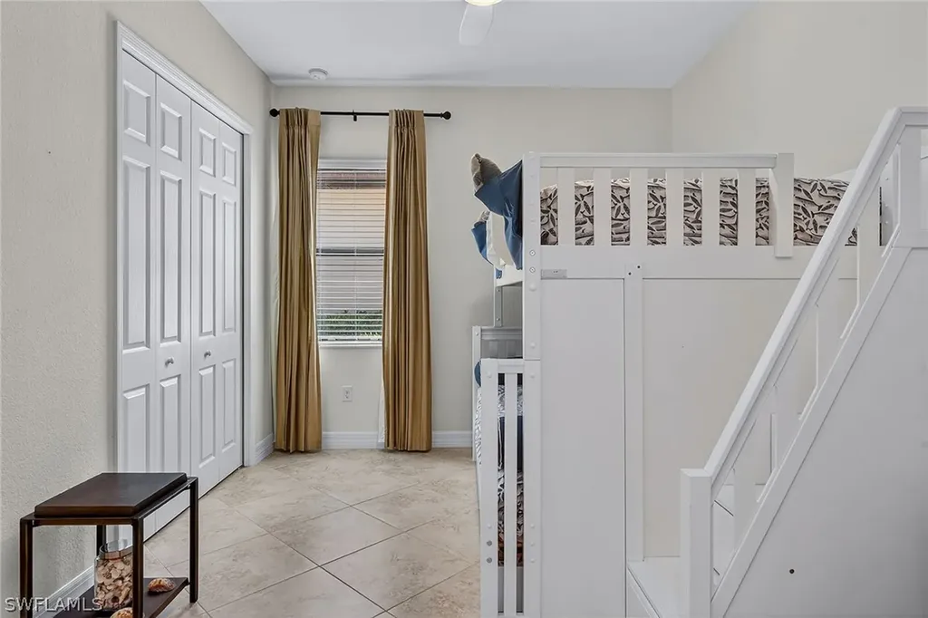 3001 Aviamar Circle Naples FL 34114