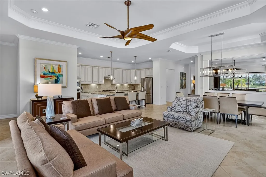 3001 Aviamar Circle Naples FL 34114