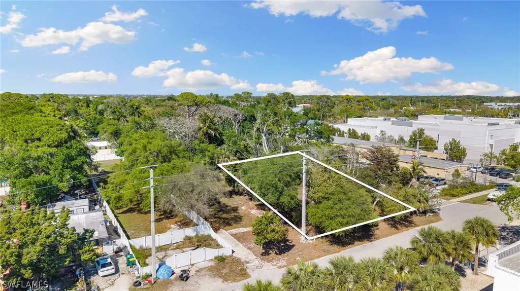 2995 Terrace Avenue Naples FL 34104