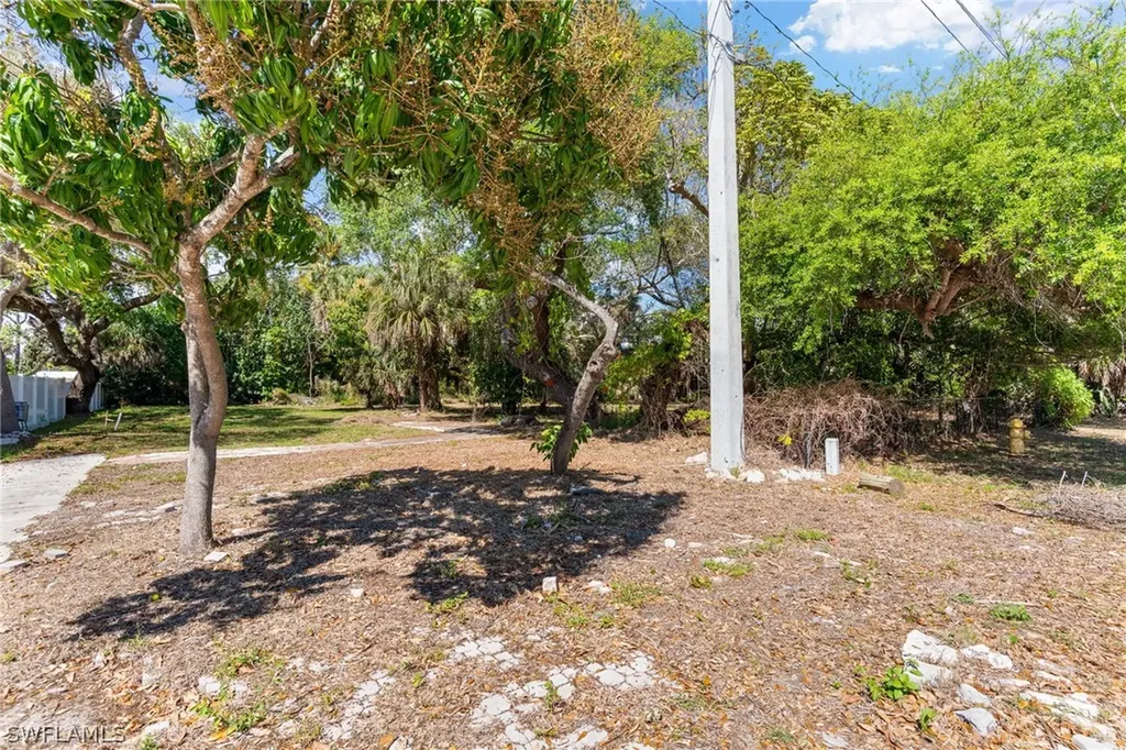 2995 Terrace Avenue Naples FL 34104