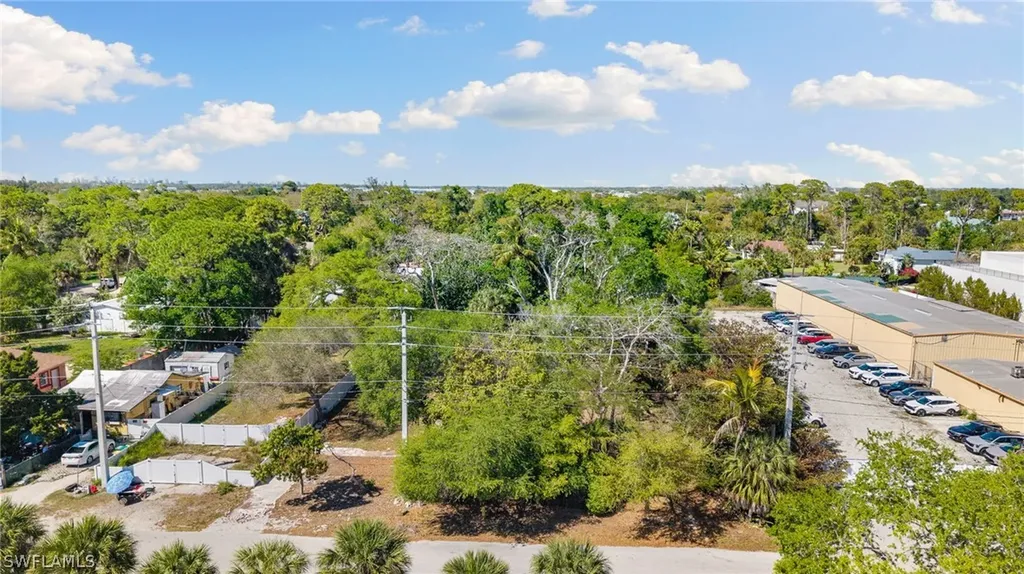 2995 Terrace Avenue Naples FL 34104