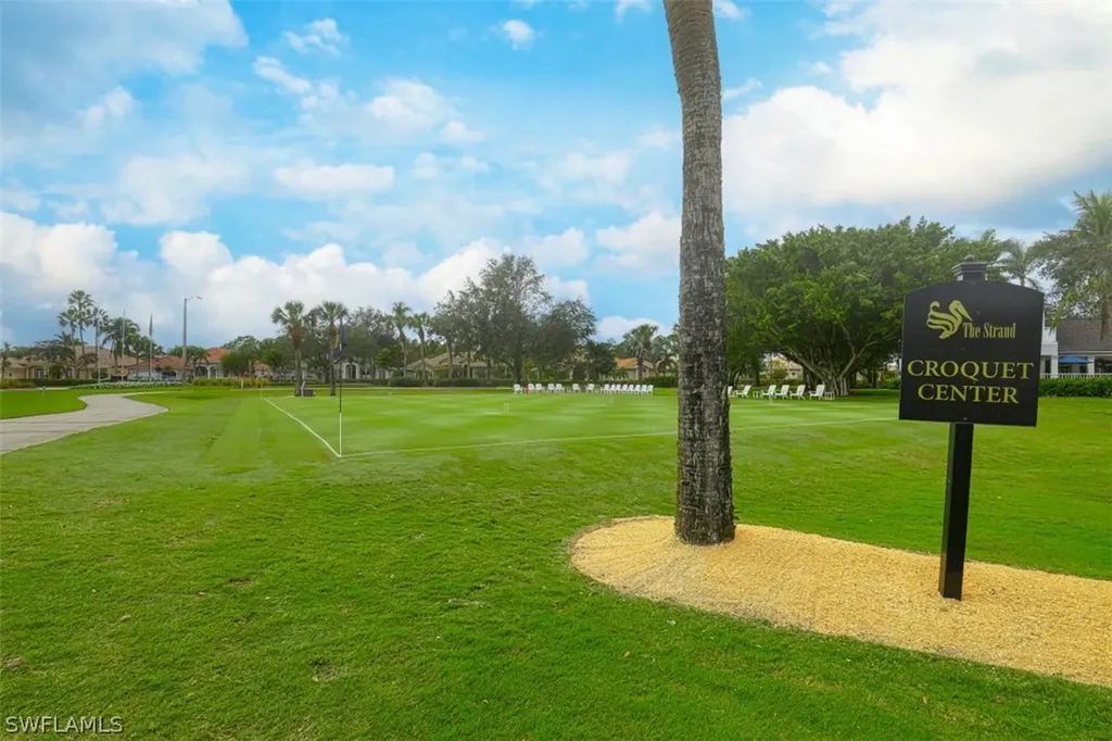 5697 Heron Lane Naples FL 34110