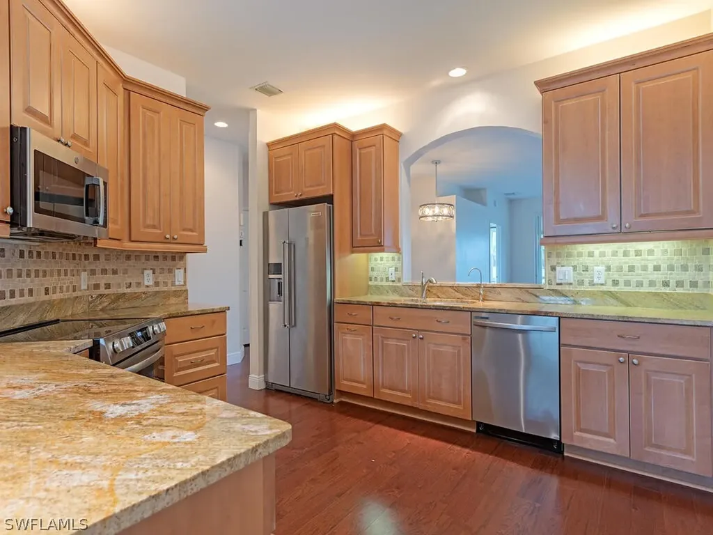 5697 Heron Lane Naples FL 34110