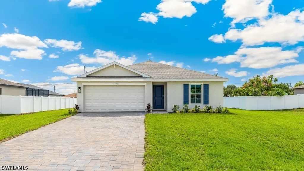 3226 SW 11th Court Cape Coral FL 33914