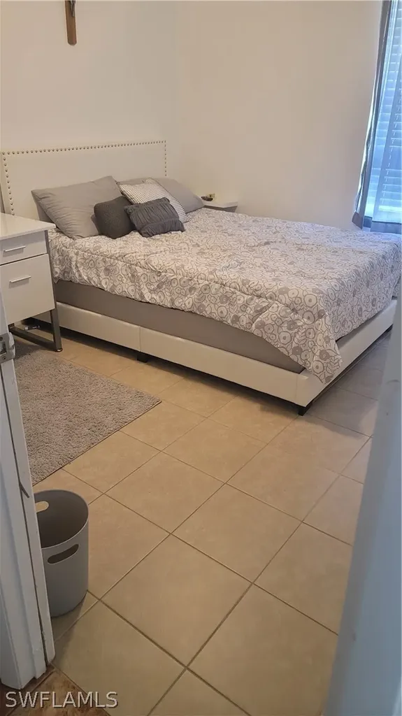 3711 10th Street SW Lehigh Acres FL 33976