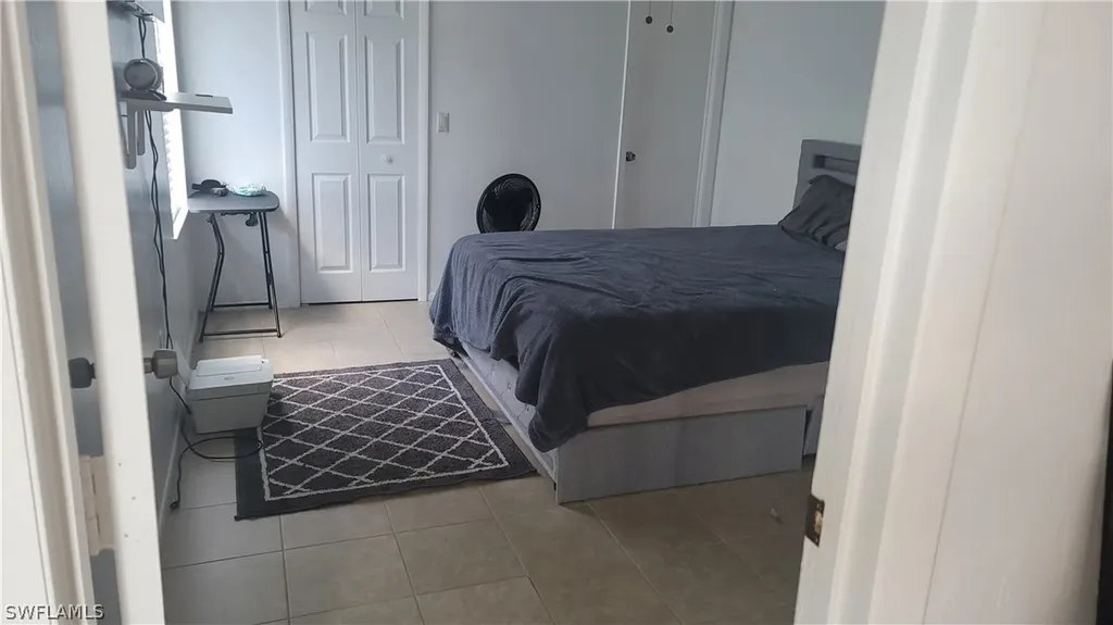 3711 10th Street SW Lehigh Acres FL 33976