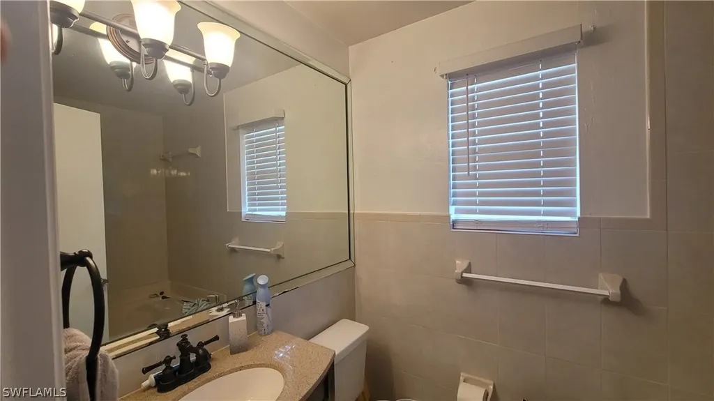 3711 10th Street SW Lehigh Acres FL 33976