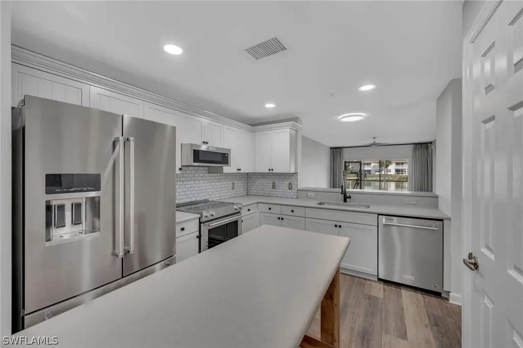 3029 Driftwood Way Naples FL 34109