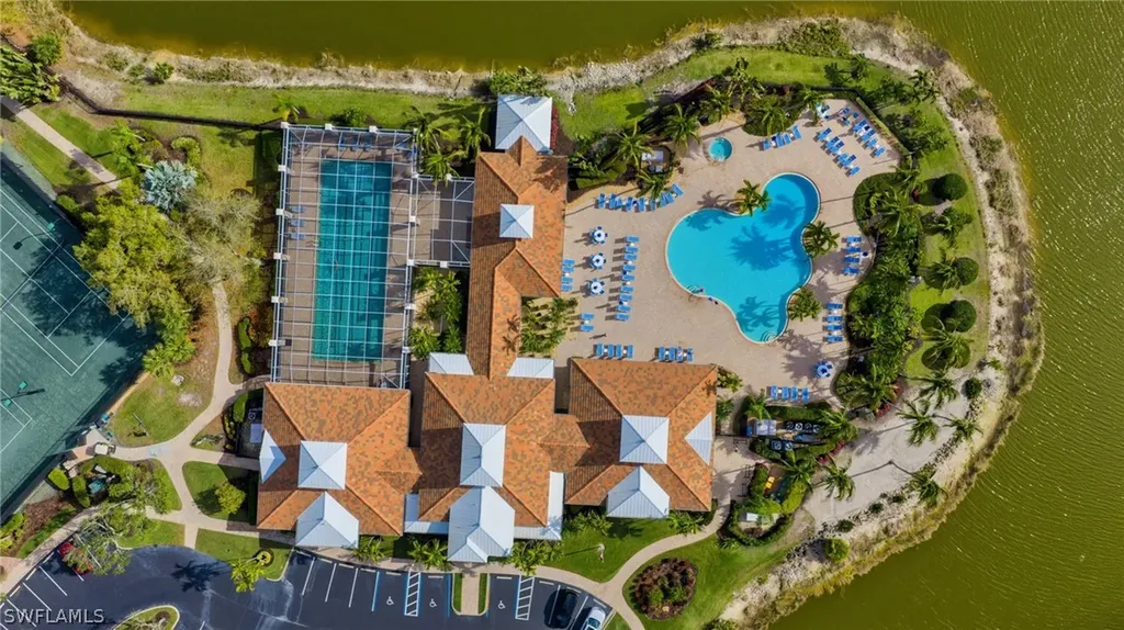 3029 Driftwood Way Naples FL 34109