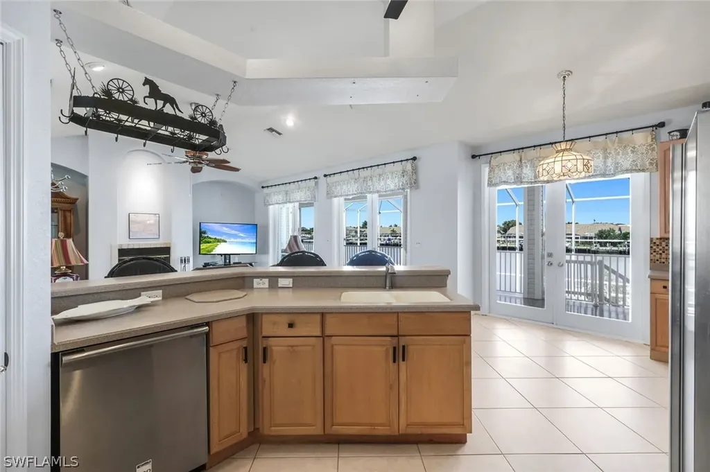 183 Sunset Cay Naples FL 34114