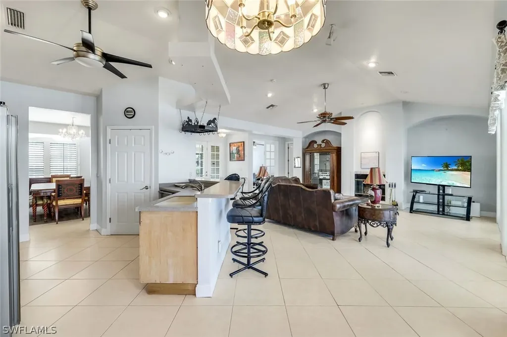 183 Sunset Cay Naples FL 34114
