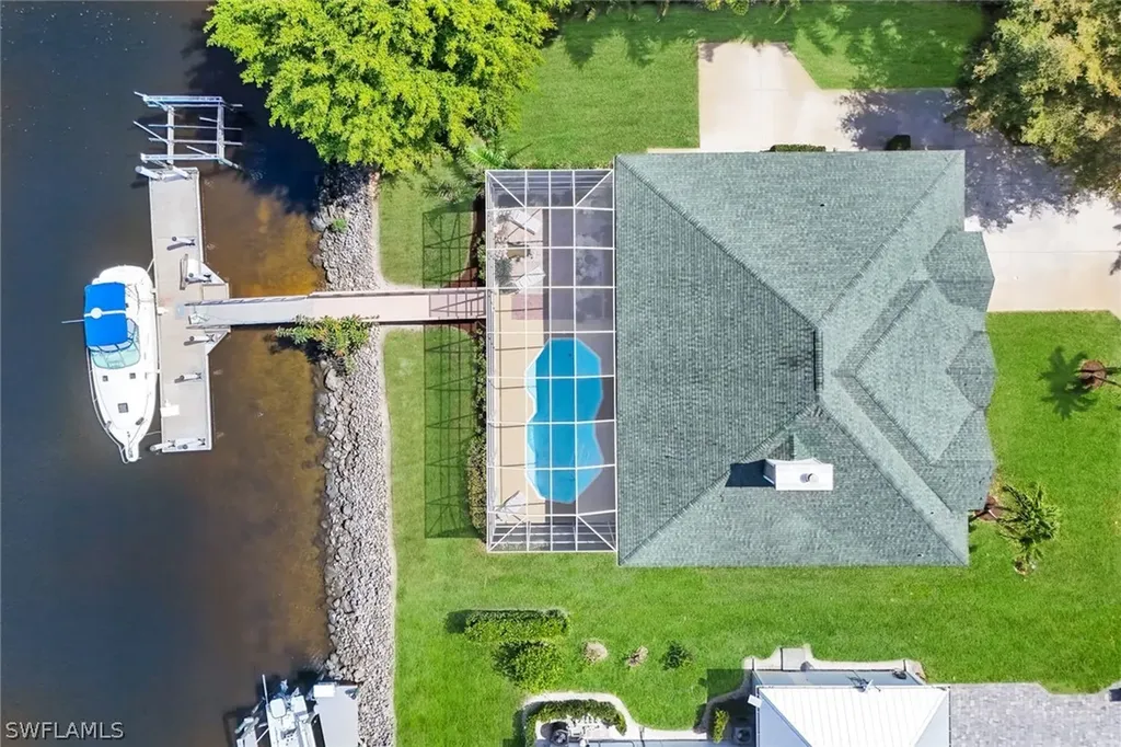 183 Sunset Cay Naples FL 34114